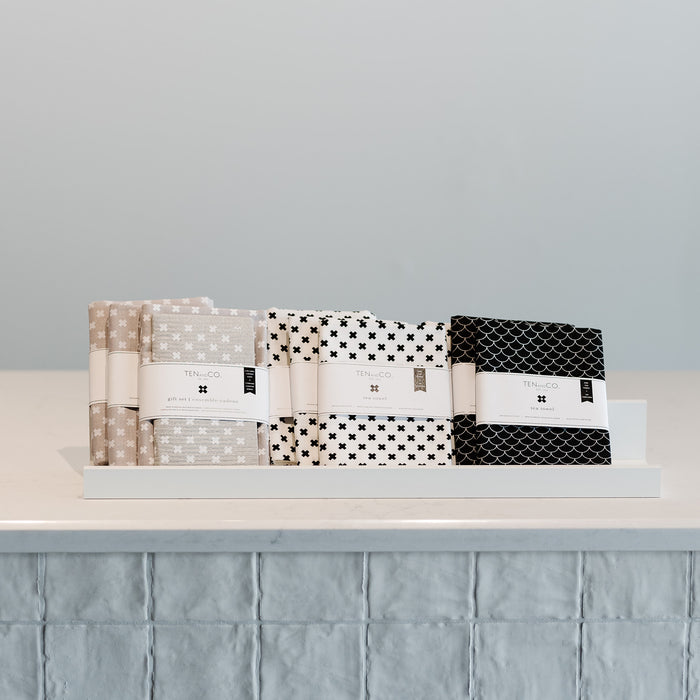 Gift pack of one tea towel and one sponge cloth
